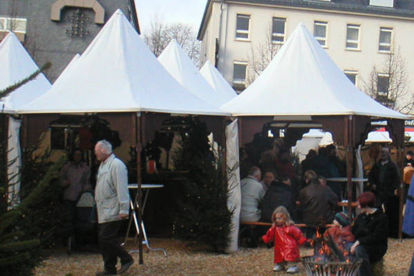 gekoppelte Sechseckpavillons